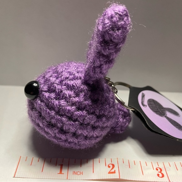CROCHET MINI MOCHIBUN KEYCHAIN- MEDIUM PURPLE - Picture 2 of 4